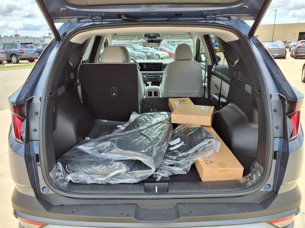 2026 Hyundai Tucson SEL photo 24