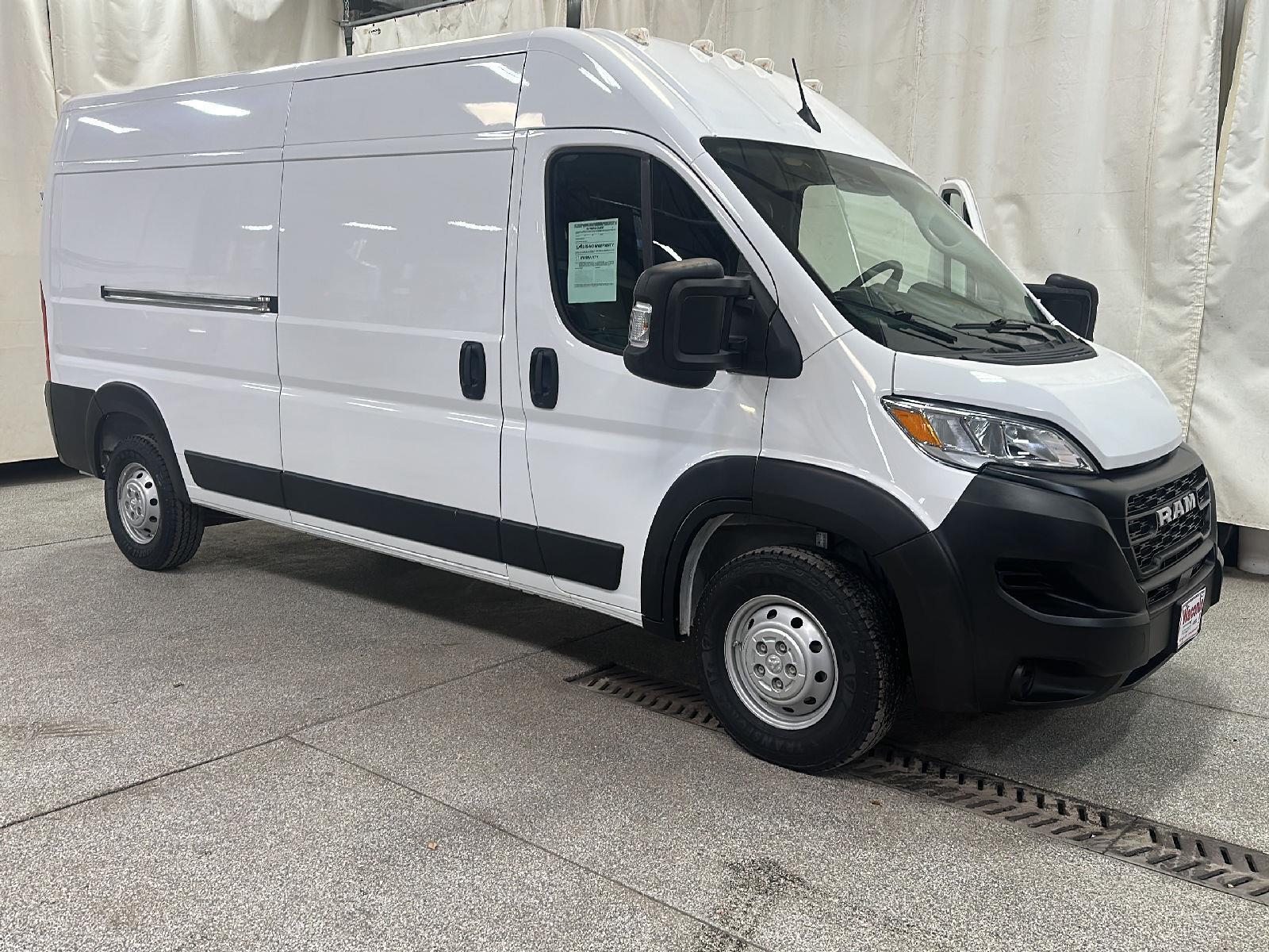 2023 Ram ProMaster 2500 photo 4