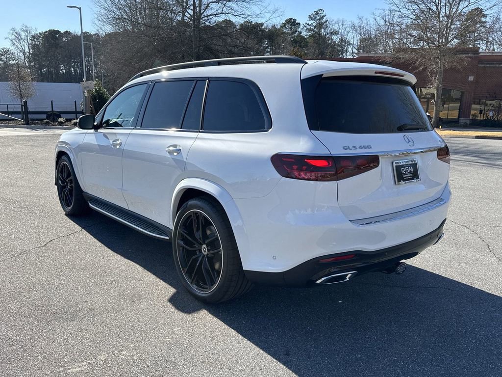 2025 Mercedes Benz GLS 450 4MATIC photo 6