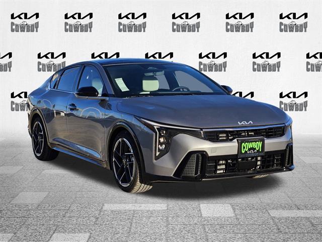 2025 Kia K4 GT-Line's photo