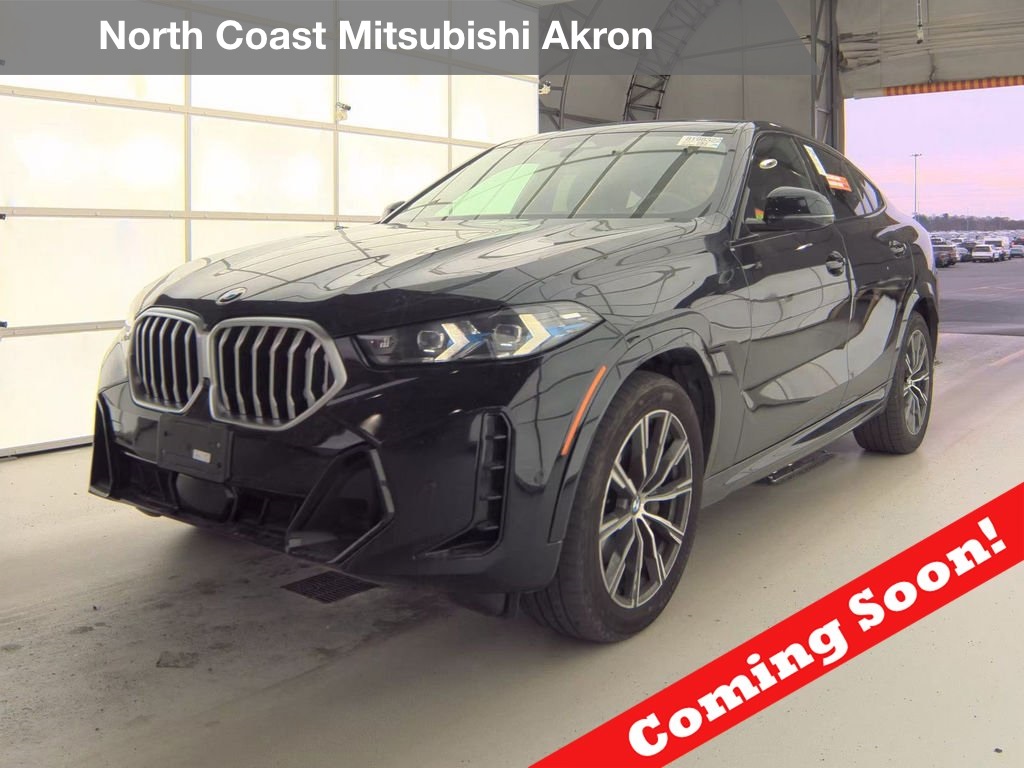 2025 BMW X6 40i's photo