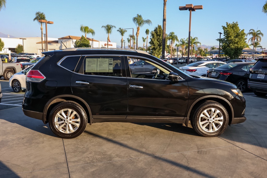 Used 2015 Nissan Rogue SV with VIN KNMAT2MT9FP503179 for sale in Hemet, CA