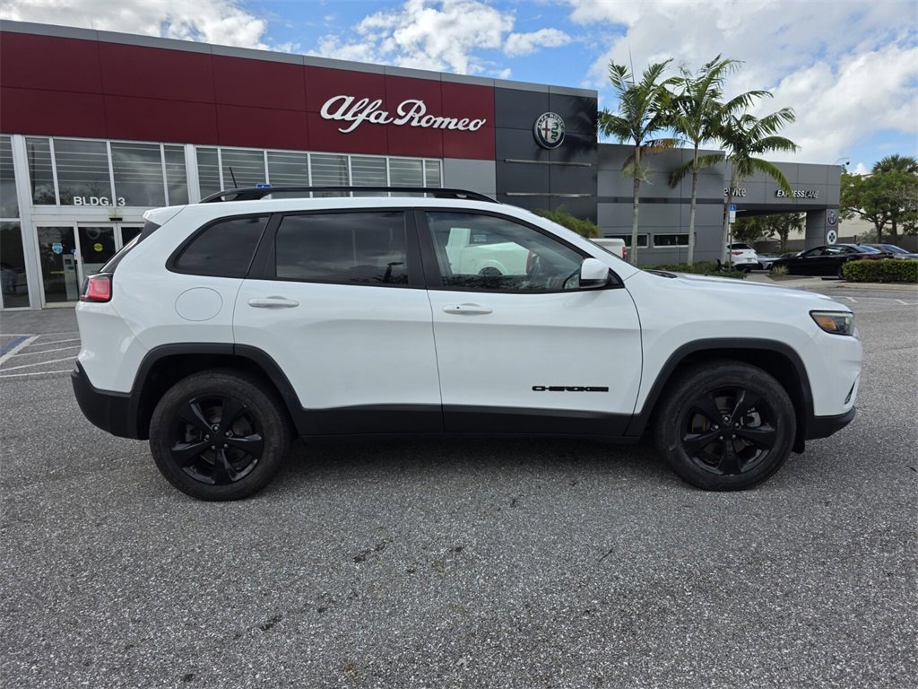 2021 Jeep Cherokee Altitude photo 2