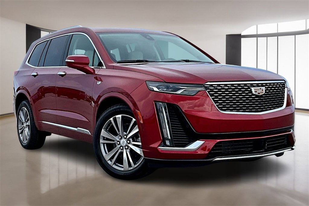 2025 Cadillac XT6 Premium Sport photo 2
