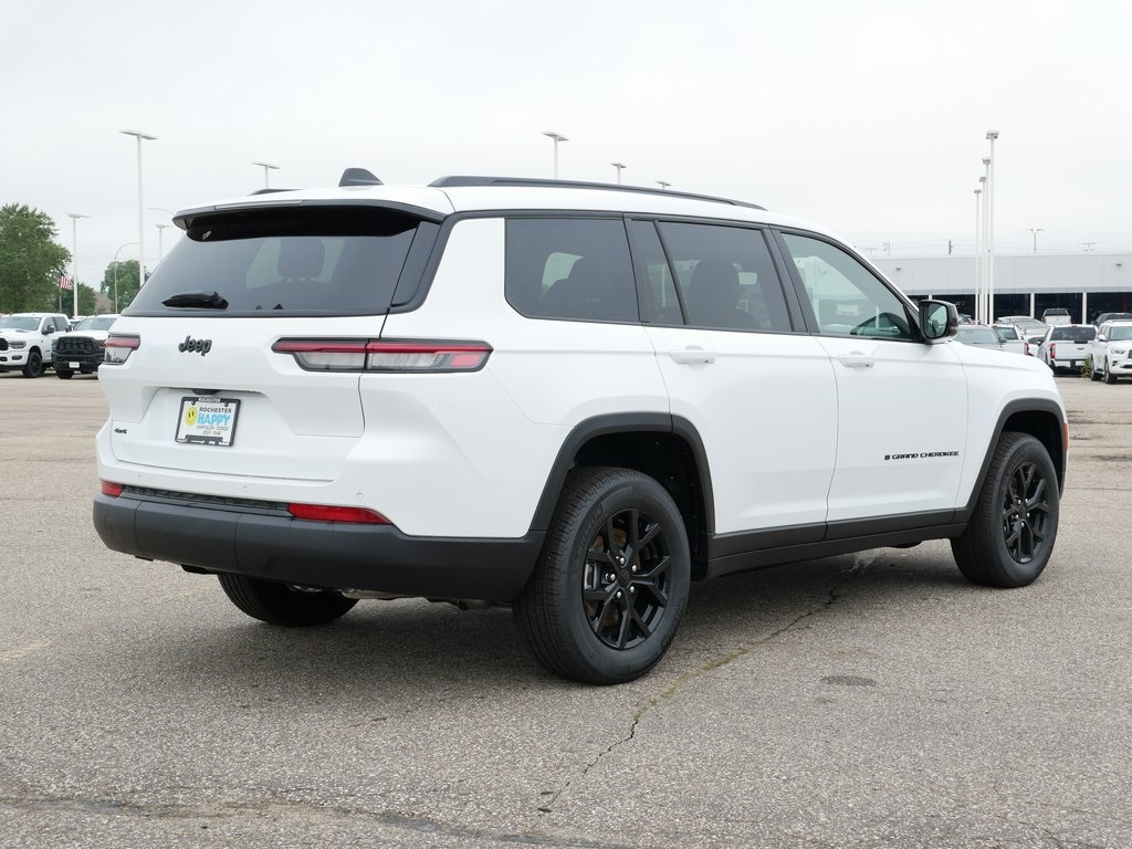 2025 Jeep Grand Cherokee Altitude X photo 2