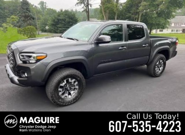 2023 Toyota Tacoma Trail's photo
