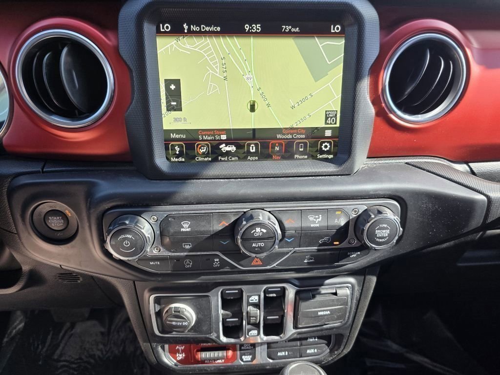 2022 Jeep Wrangler Unlimited Rubicon photo 2