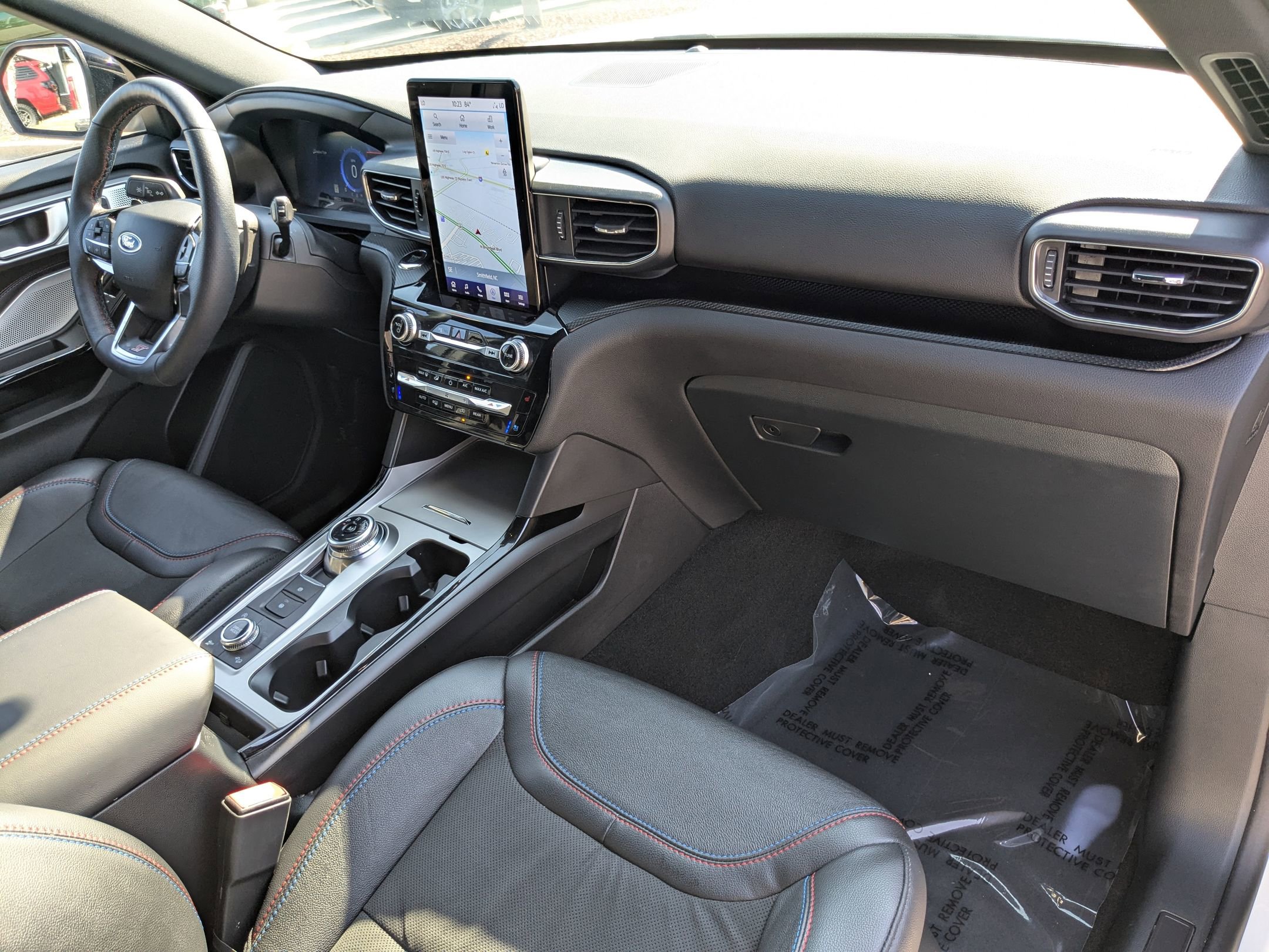 2024 Ford Explorer ST photo 42