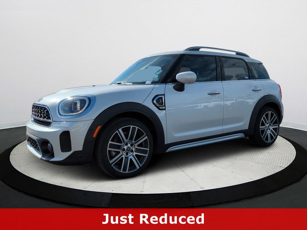2024 MINI Countryman S's photo