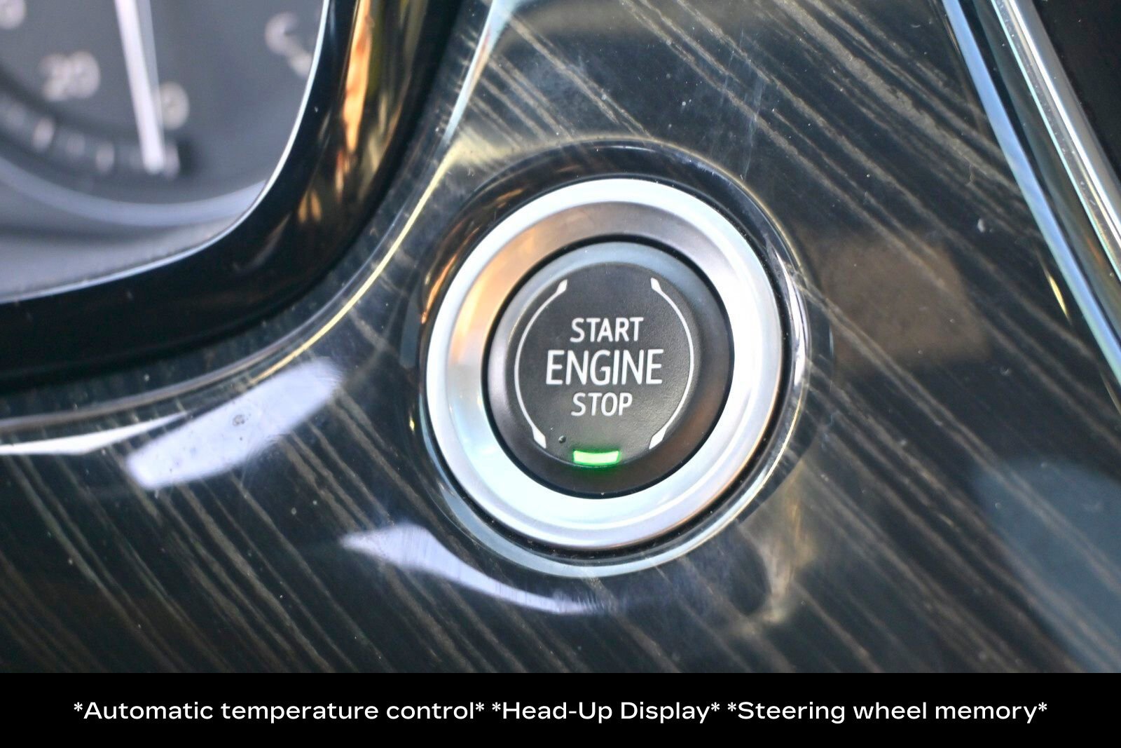 2022 Cadillac XT6 Premium Luxury photo 4