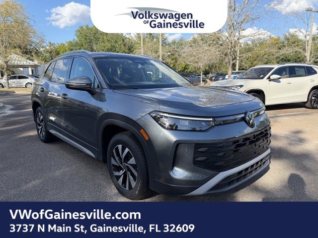 2025 Volkswagen Tiguan S's photo