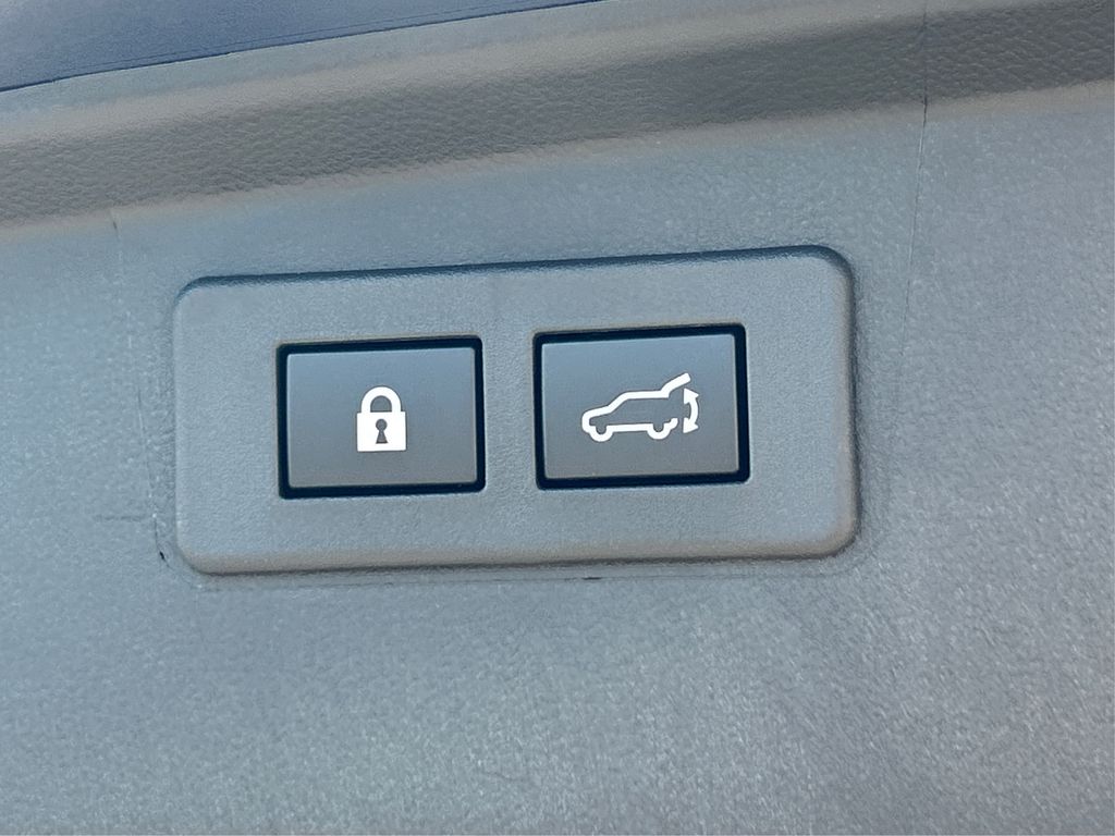 2025 Subaru Outback Limited photo 10