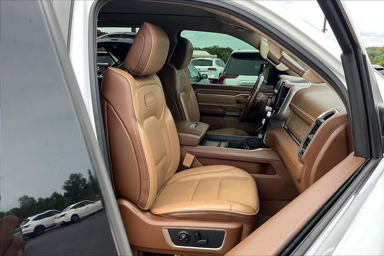2020 Ram 1500 Laramie Longhorn photo 26