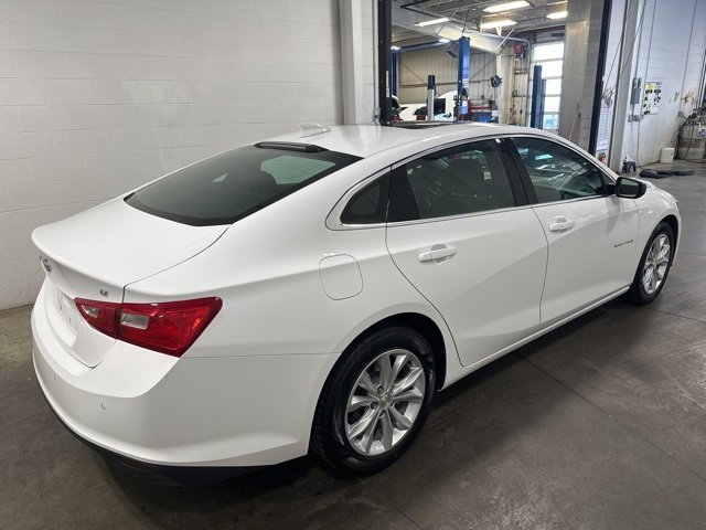 2024 Chevrolet Malibu 1LT photo 4
