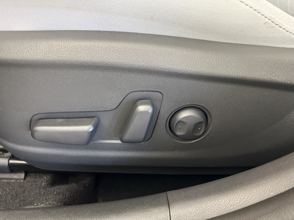 2023 Hyundai Kona SEL photo 14