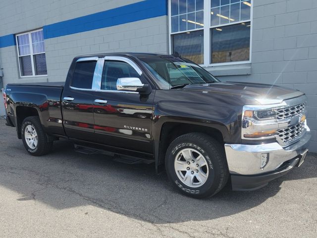 2018 Chevrolet Silverado 1500 LT photo 2