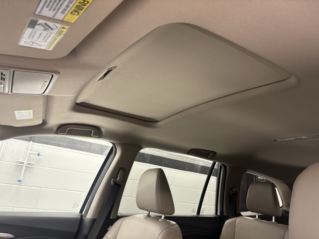 2016 Honda Pilot EX-L photo 17