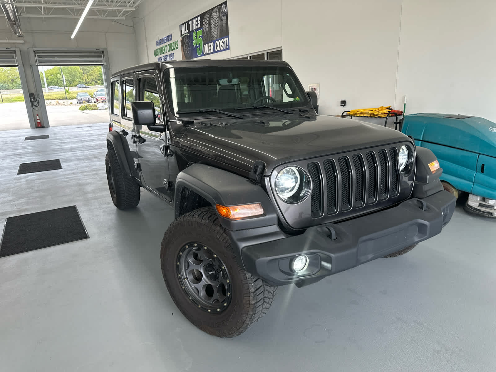 2023 Jeep Wrangler Sport photo 2