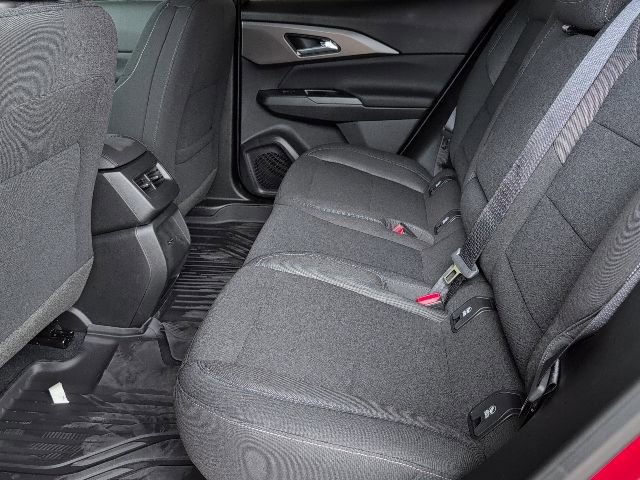 2026 Chevrolet Equinox EV 1LT photo 7