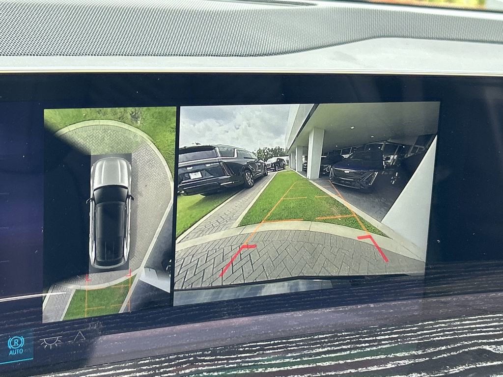 2026 Cadillac Escalade IQ Sport photo 22