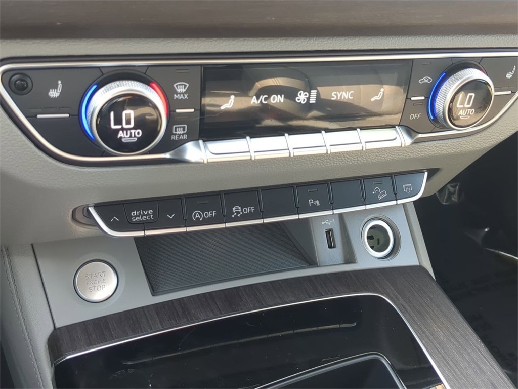 2024 Audi Q5 45 S line Premium photo 17