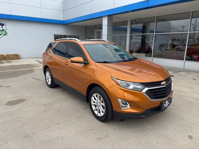 Used 2018 Chevrolet Equinox LT with VIN 2GNAXJEV7J6169801 for sale in Northfield, OH