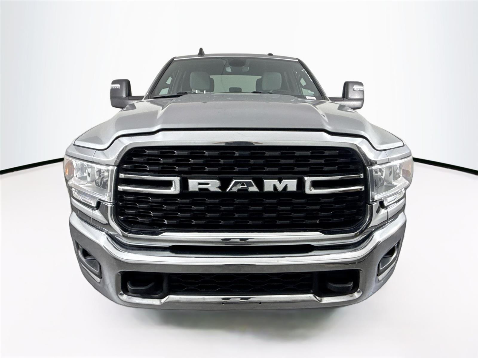 2024 Ram 2500 Big Horn photo 3