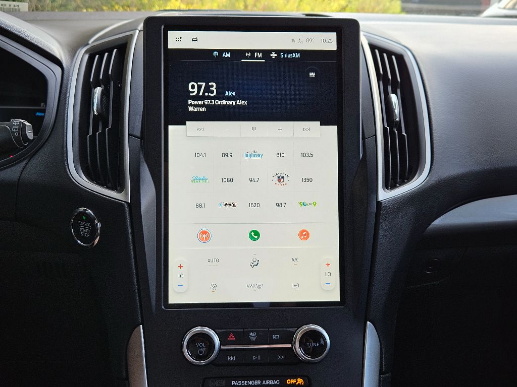 2023 Ford Edge SE photo 18