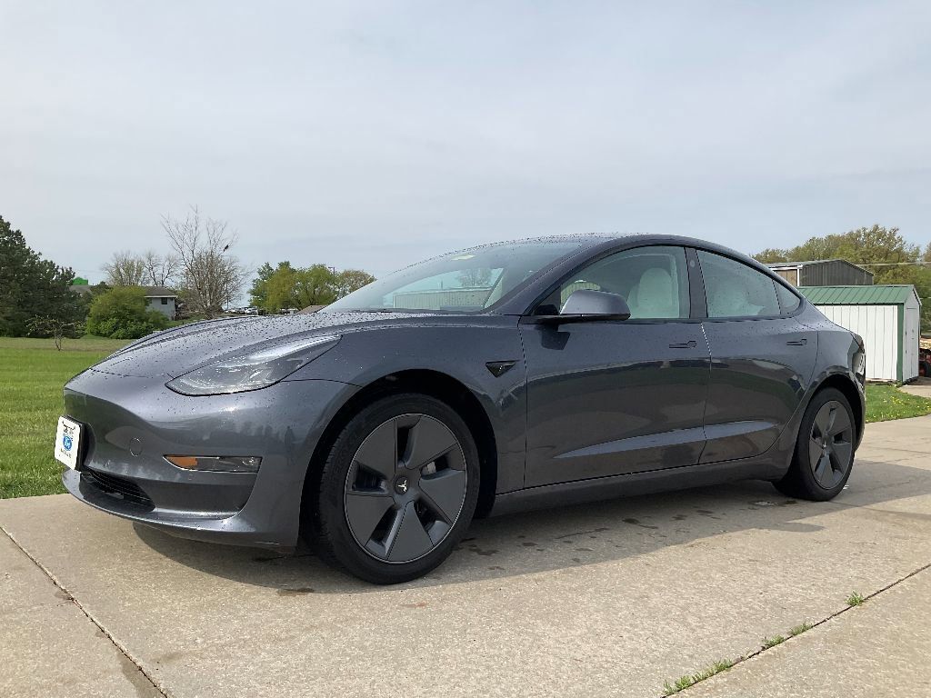 Used 2022 Tesla Model 3 Long Range with VIN 5YJ3E1EB3NF263817 for sale in Kansas City