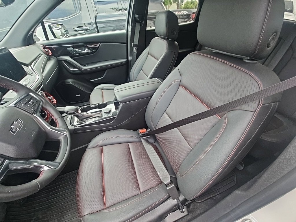 2024 Chevrolet Blazer RS photo 12