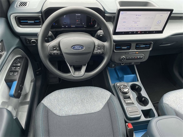 2025 Ford Maverick XLT photo 2