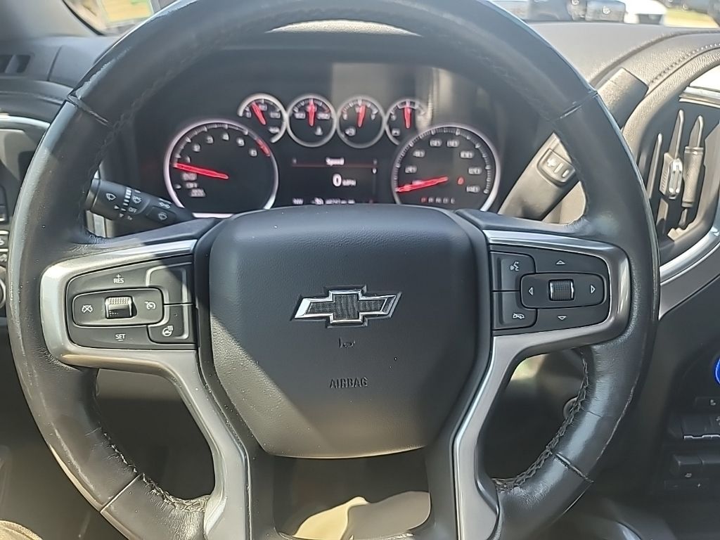 2020 Chevrolet Silverado 1500 RST photo 21