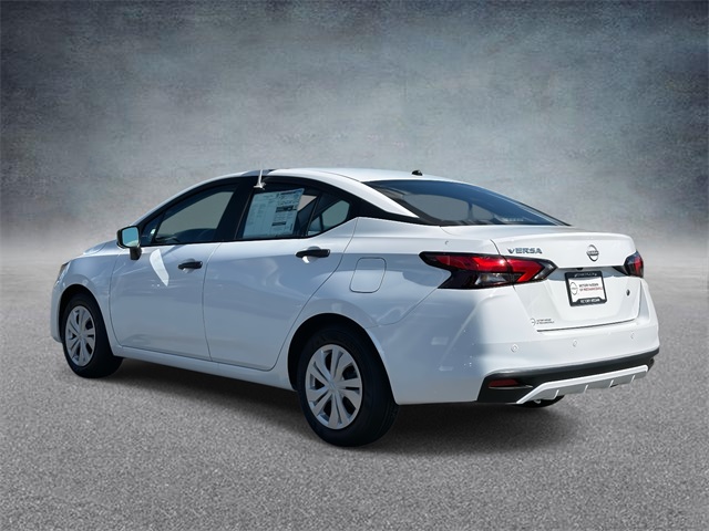 2025 Nissan Versa S photo 4