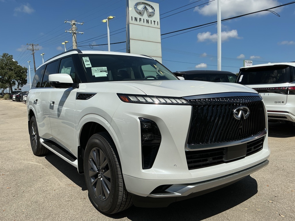 2026 Infiniti QX80 Pure photo 3
