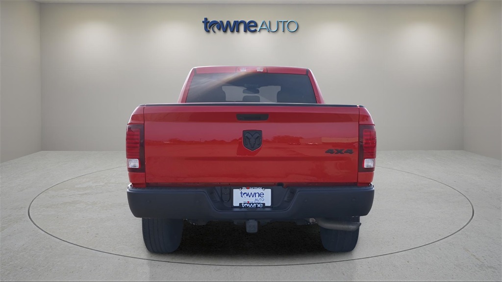 2022 Ram 1500 Classic Warlock photo 4