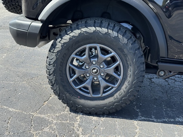 2025 Ford Bronco Badlands photo 11
