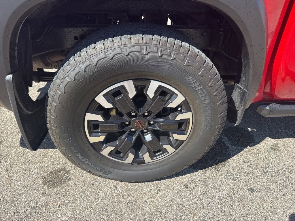 2024 Nissan Frontier PRO-4X photo 8