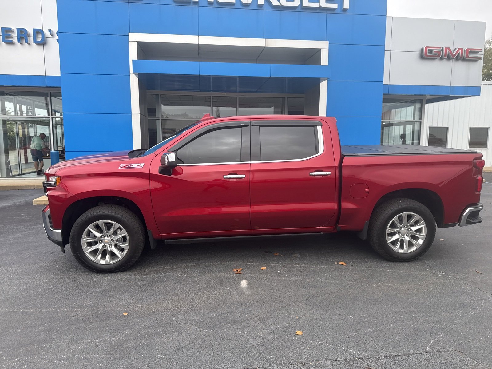 2022 Chevrolet Silverado 1500 LTZ photo 4
