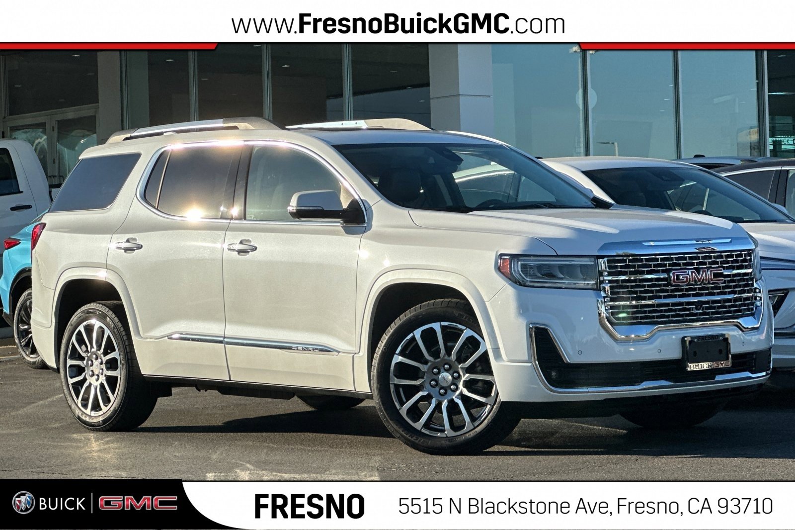 2023 GMC Acadia Denali's photo