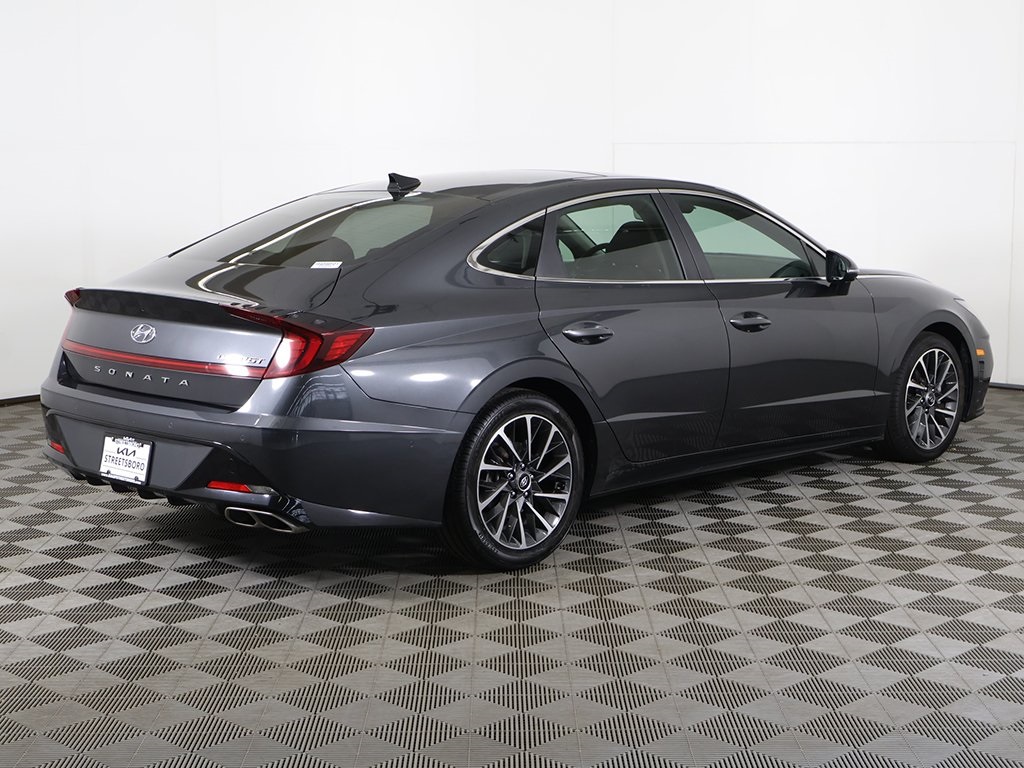 2022 Hyundai Sonata Limited photo 11