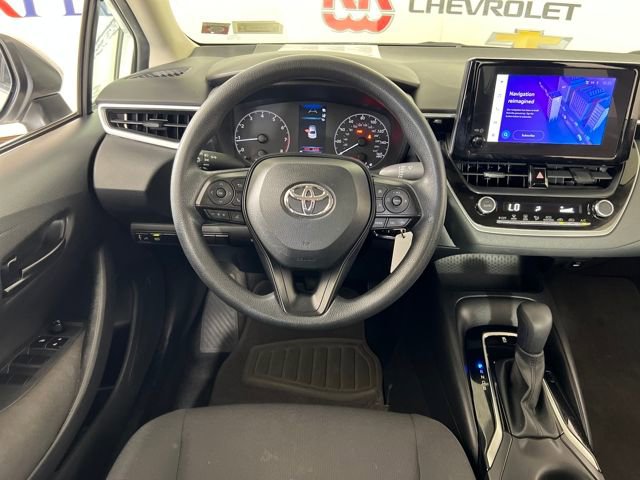 2023 Toyota Corolla LE photo 2