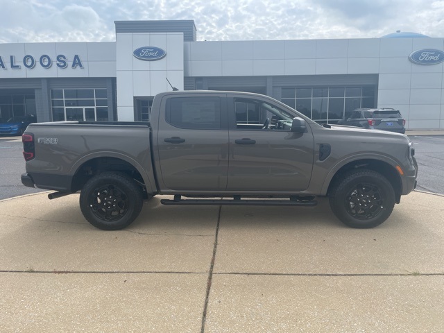 2025 Ford Ranger XLT photo 2
