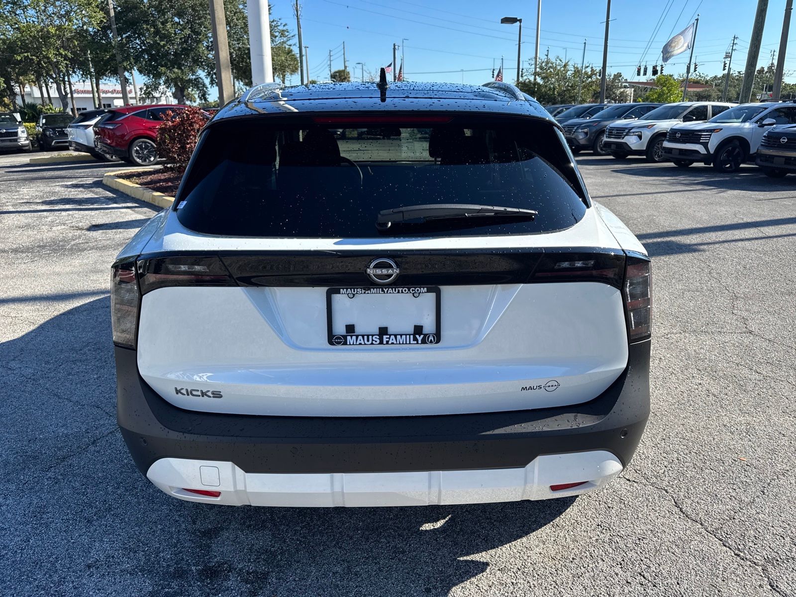 2026 Nissan Kicks SV photo 3