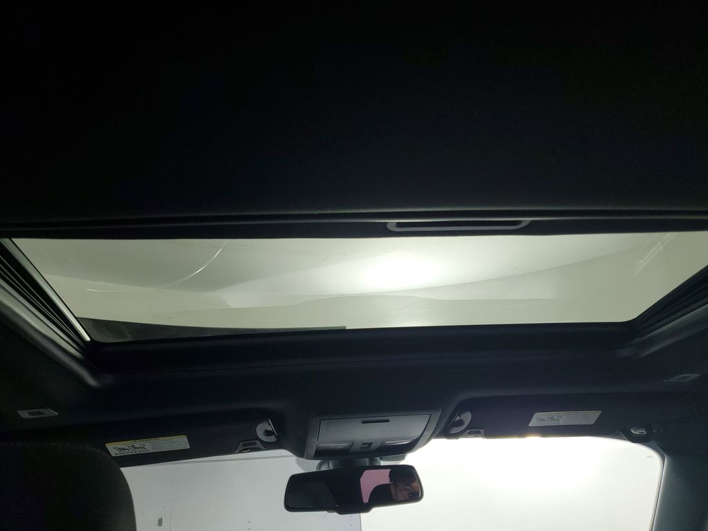 2020 Dodge Challenger SXT photo 15