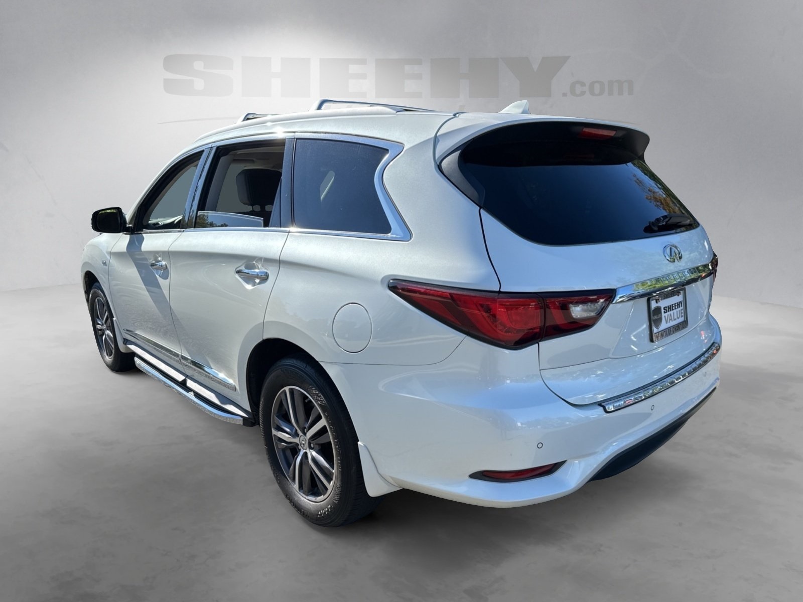 2019 Infiniti QX60 Luxe photo 13
