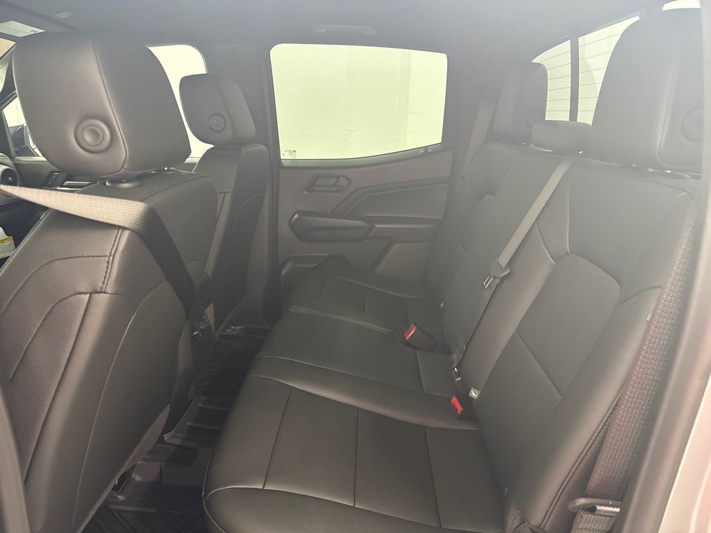 2026 Chevrolet Colorado Trail Boss photo 22