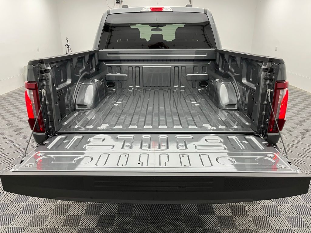 2025 Ford F-150 STX photo 3