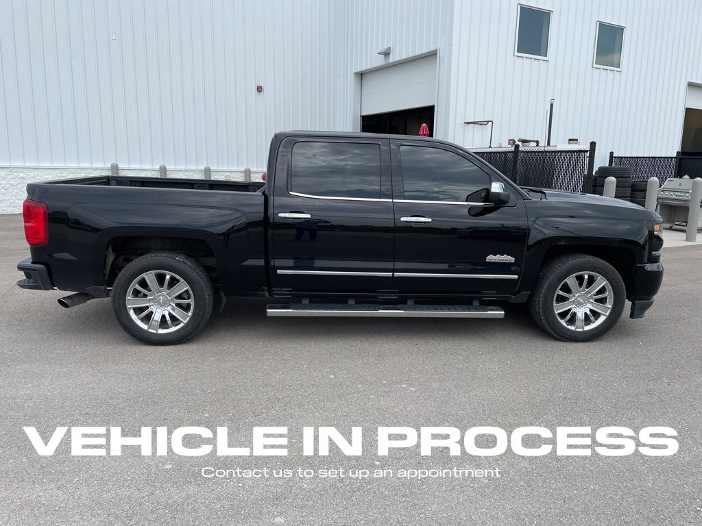 Used 2018 Chevrolet Silverado 1500 High Country with VIN 3GCUKTEJ1JG496101 for sale in Spring Valley, Minnesota
