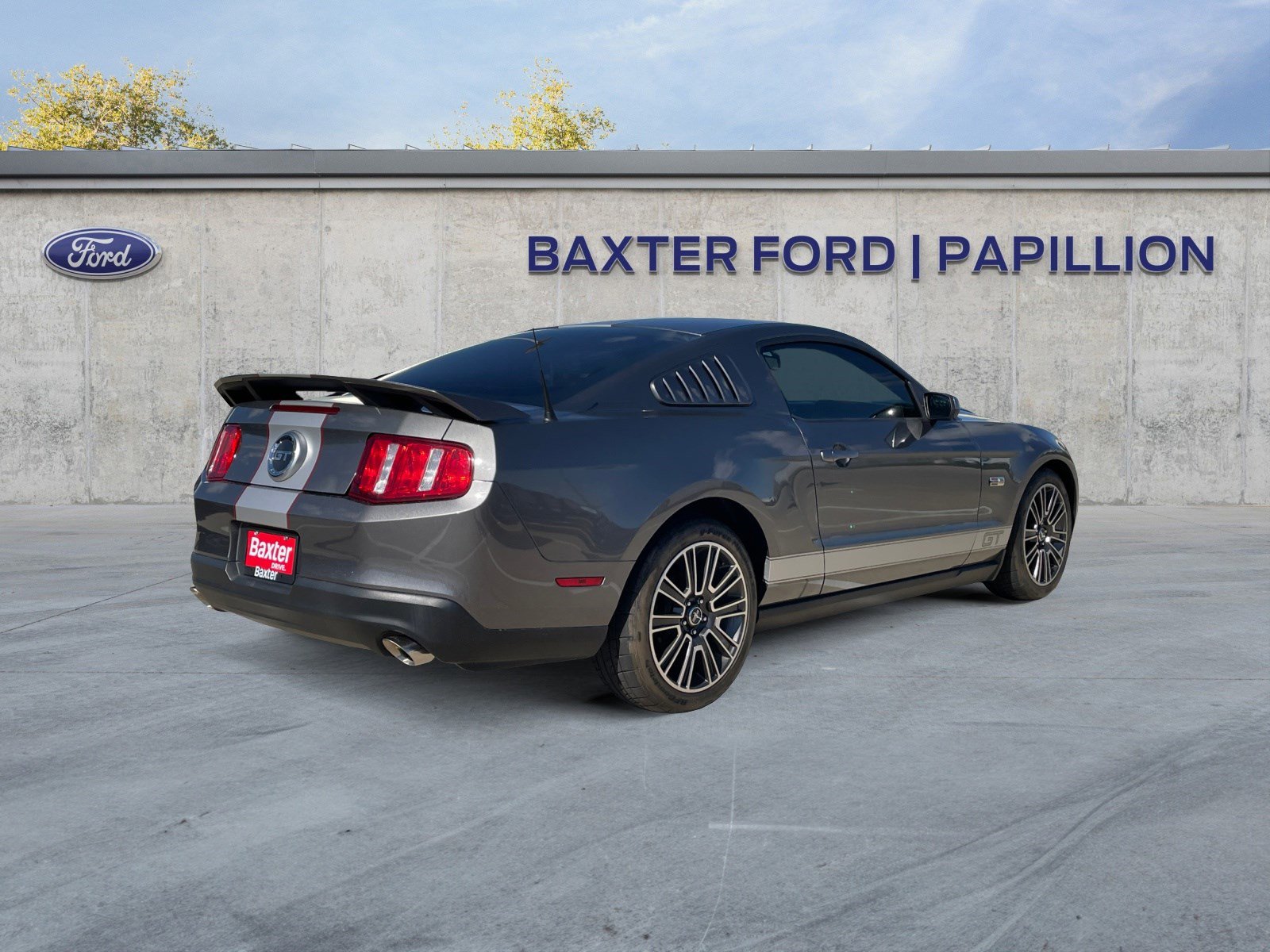 2010 Ford Mustang GT Premium photo 5