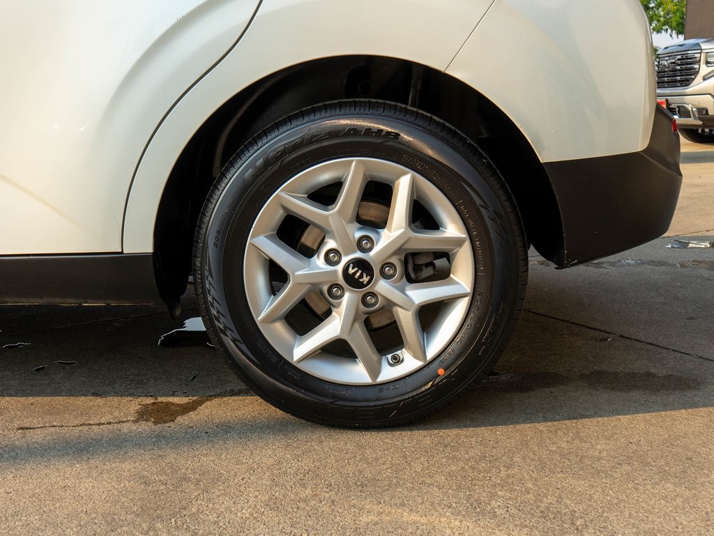2021 Kia Soul LX S X-Line photo 24